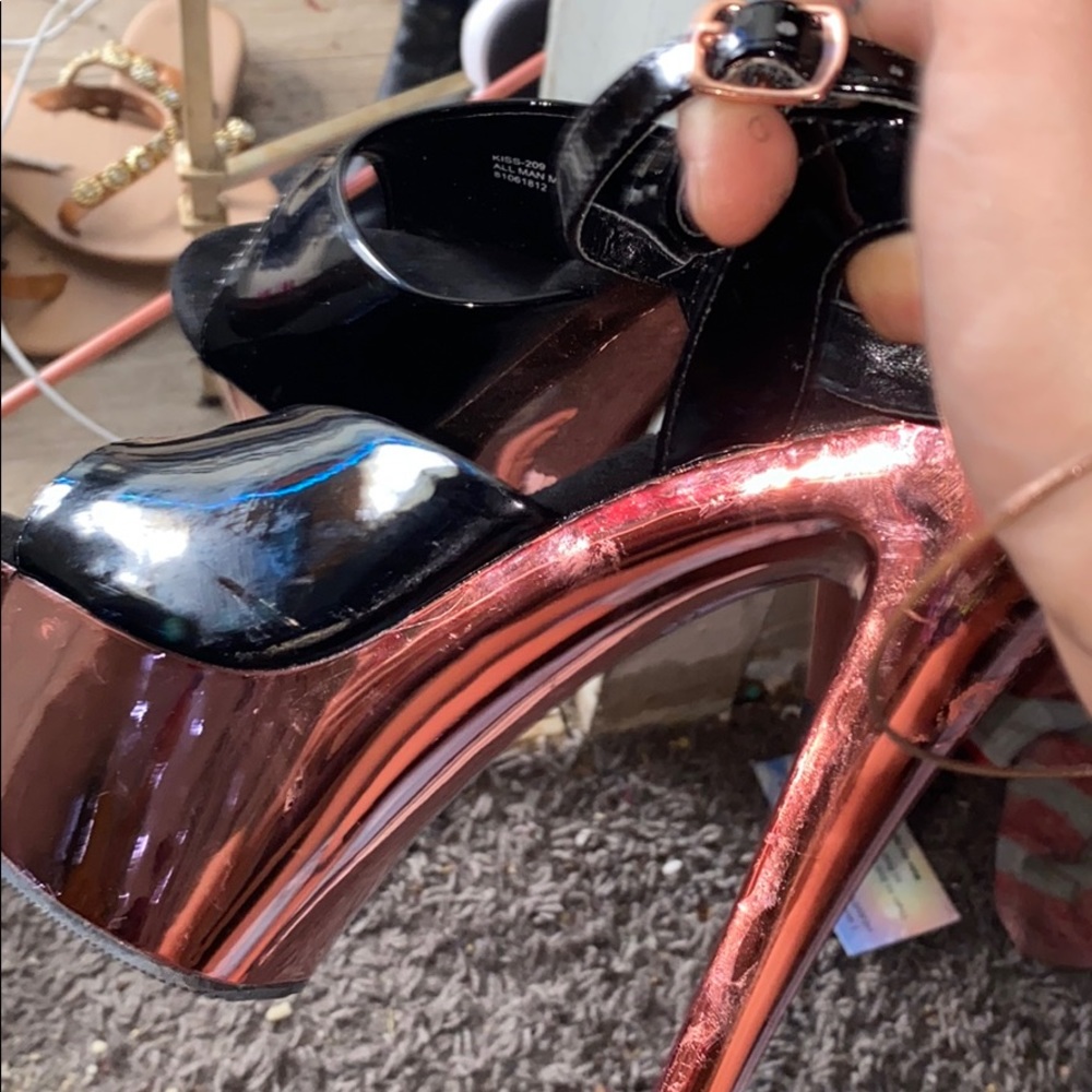 Stripper heals